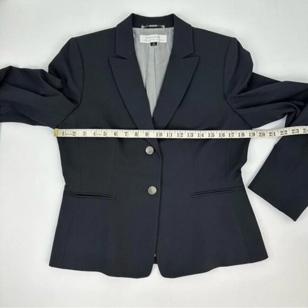 Tahari Arthur S Levine Women Navy Blue Pinstripe Two Button Blazer Jacket Size 8